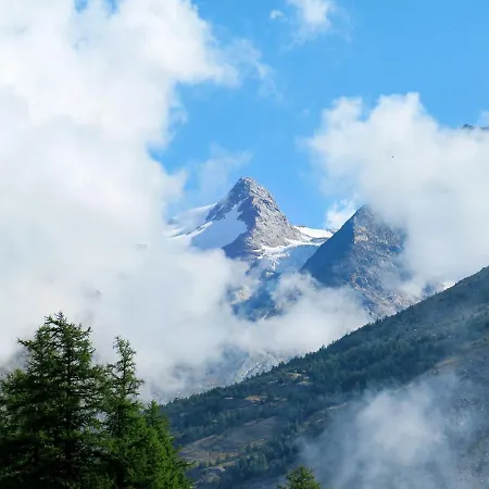 Appartement Azalea By Interhome